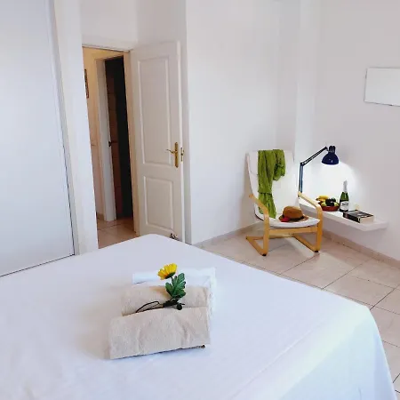 公寓 Casamaui Wi Fi And Smart Tv Private Garage